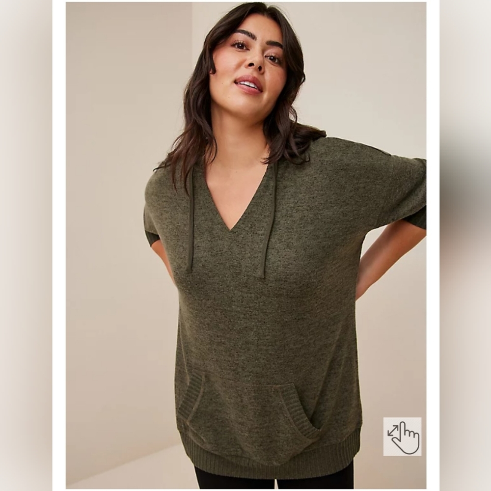 RELAXED SUPER SOFT PLUSH TUNIC HOODIE SIZE 2 (18/20)